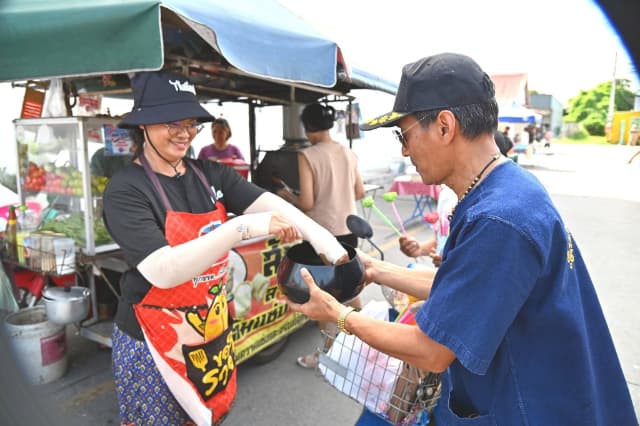 โครงการจัดงานสืบสานประเพณีแห่เทียนพรรษา และสวดมนต์ปฏิบัติธรรม เนื่องในวันอาสาฬหบูชา และวันเข้าพรรษา ประจำปี 2569 ภาพที่ 94