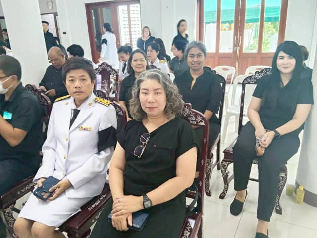 ร่วมพิธีบำเพ็ญกุศลปัณรสมวาร (15 วัน) เพื่ออุทิศถวายเป็นพระราชกุศล แด่สมเด็จพระเจ้าลูกเธอ เจ้าฟ้าพัชรกิติยาภา นเรนทิราเทพยวดี กรมหลวงราชสาริณีสิริพัชร มหาวัชรราชธิดา ภาพที่ 1