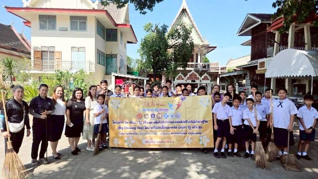 กิจกรรมบำเพ็ญประโยชน์ทำความสะอาด (Big Cleaning Day ) วัดบางรักน้อย ภาพที่ 1