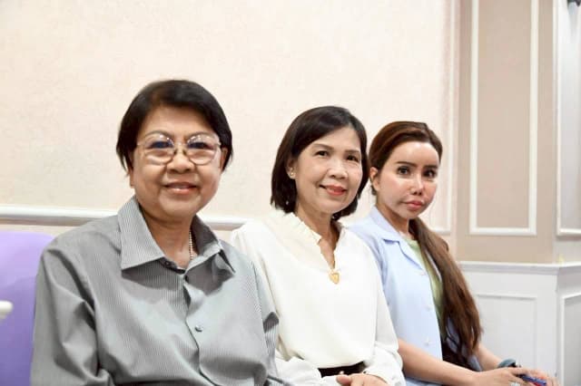 จัดประชุมเตรียมความพร้อมการดำเนินงาน โครงการจัดงานแห่เทียนพรรษา ประจำปี 2569 ภาพที่ 12