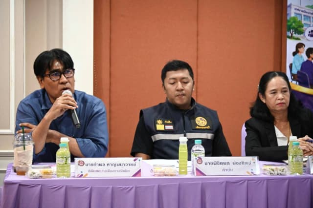 การประชุมประชาคมท้องถิ่น (ระดับชุมชน) เพื่อการจัดทำแผนพัฒนาท้องถิ่น ของเทศบาลเมืองบางรักน้อย ครั้งที่ 3/2569 หมู่ที่ 4,5 ภาพที่ 31