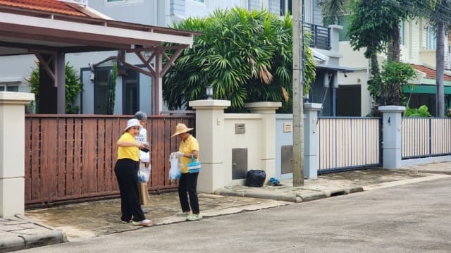 กิจกรรมรณรงค์และแจกทรายอะเบท เพื่อป้องกันลูกน้ำยุงลาย ภาพที่ 5