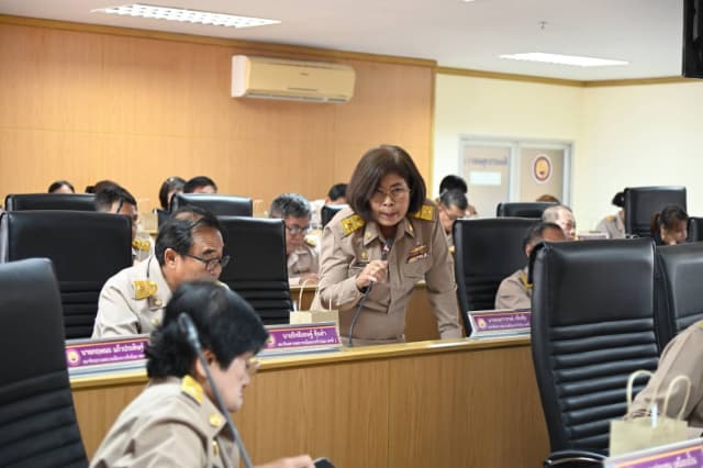 การประชุมสภาเทศบาลเมืองบางรักน้อย สมัยสามัญ สมัยที่ 1 ครั้งที่ 2 ประจำปี 2569 ภาพที่ 9