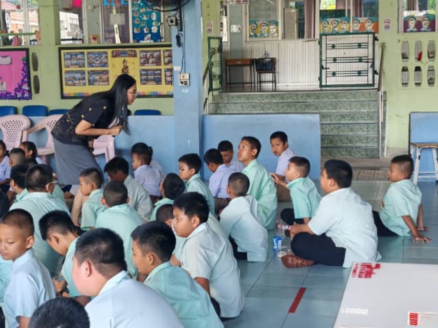 โครงการอบรมรณรงค์ป้องกันโรคไข้เลือดออก ณ โรงเรียนป่าไม้อุทิศ 9 ภาพที่ 6