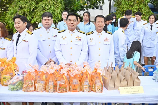 เข้าร่วมพิธีเจริญพระพุทธมนต์และทำบุญตักบาตรถวายพระราชกุศล เนื่องในโอกาสพระชนมพรรษาสมเด็จพระนางเจ้าสิริกิตติ์ พระบรมราชินีนาถ พระบรมราชชนนีพันปีหลวง วันแม่แห่งชาติ 12 สิงหาคม 2568 ภาพที่ 7
