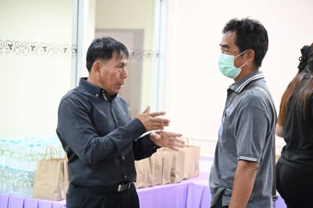 การประชุมประชาคมท้องถิ่น (ระดับชุมชน) เพื่อการจัดทำแผนพัฒนาท้องถิ่น ของเทศบาลเมืองบางรักน้อย ครั้งที่ 3/2569 หมู่ที่ 4,5 ภาพที่ 24