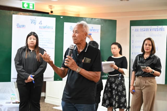 การประชุมประชาคมท้องถิ่น (ระดับชุมชน) เพื่อการจัดทำแผนพัฒนาท้องถิ่น ของเทศบาลเมืองบางรักน้อย ครั้งที่ 3/2569 หมู่ที่ 4,5 ภาพที่ 21