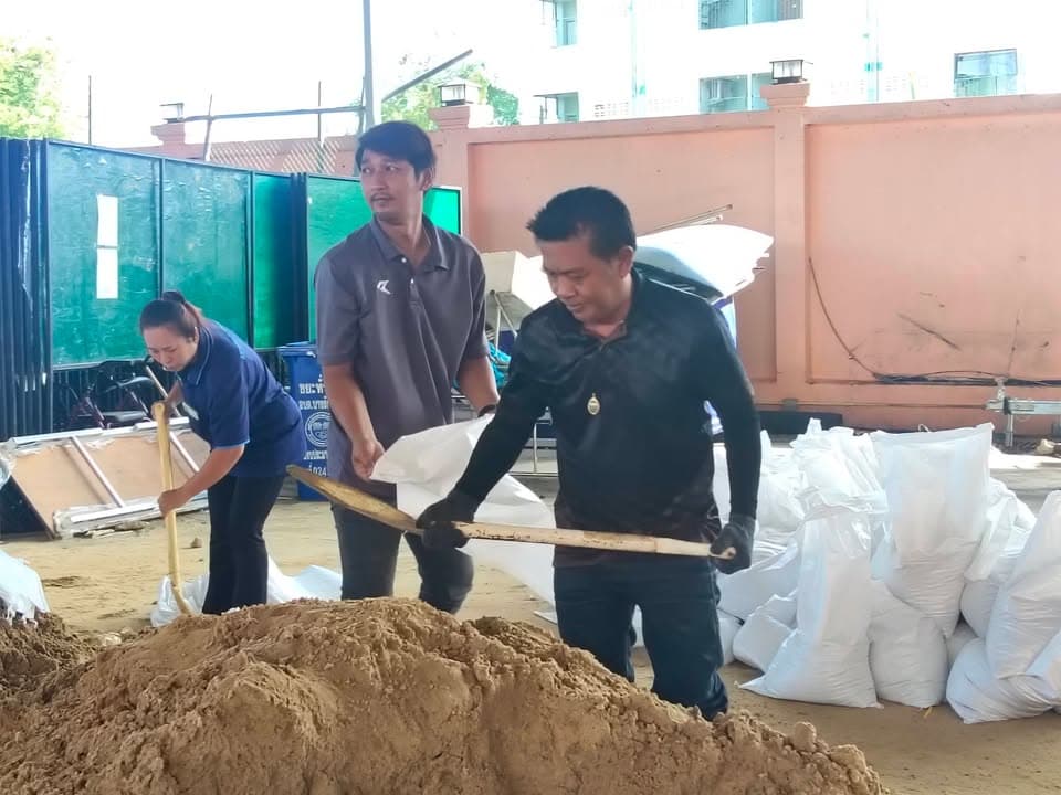 บางรักน้อย เราไม่ทิ้งกัน ภาพที่ 15