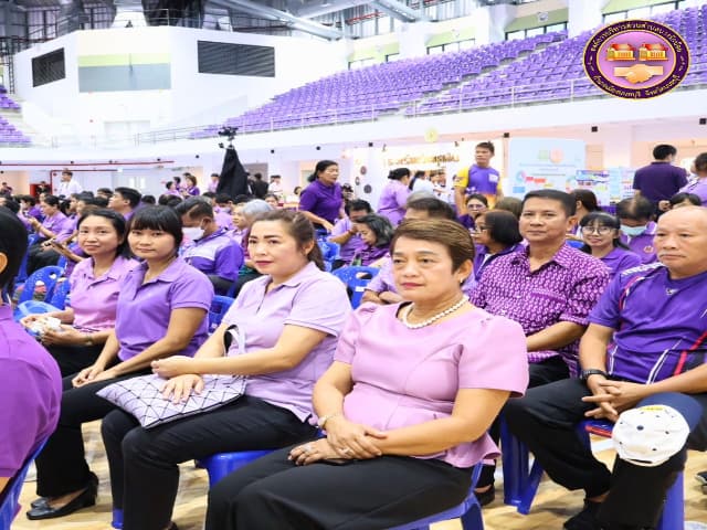โครงการนนทบุรีน่าอยู่ เฉลิมพระเกียรติ สมเด็จพระนางเจ้าฯ พระบรมราชินี เนื่องในโอกาสวันเฉลิมพระชนมพรรษา 3 มิถุนายน 2568 Big Cleaning Day ภาพที่ 3
