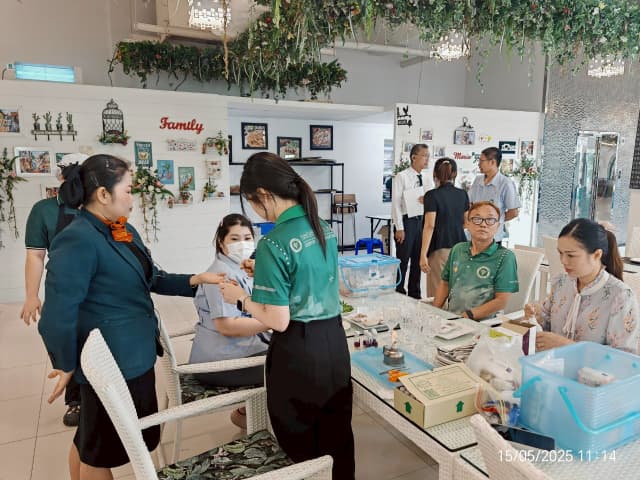 ตรวจประเมินร้านอาหารที่เปิดร้านตามมาตรฐานของกระทรวงสาธารณสุขในตำบลบางรักน้อย ภาพที่ 19