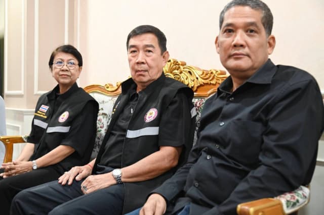 การประชุมประชาคมท้องถิ่น (ระดับชุมชน) เพื่อการจัดทำแผนพัฒนาท้องถิ่น ของเทศบาลเมืองบางรักน้อย ครั้งที่ 3/2569 หมู่ที่ 4,5 ภาพที่ 28