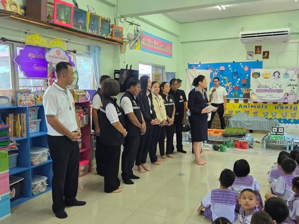 กองทุนพัฒนาเด็กชนบทในพระราชูปถัมภ์ฯ จังหวัดนนทบุรี ลงพื้นที่ตรวจเยี่ยมเด็กเล็ก ณ ศูนย์พัฒนาเด็กเล็กวัดบางรักน้อย ภาพที่ 32