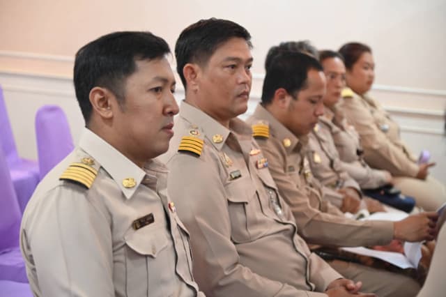 การประชุมมอบนโยบายแก่พนักงาน ภาพที่ 23