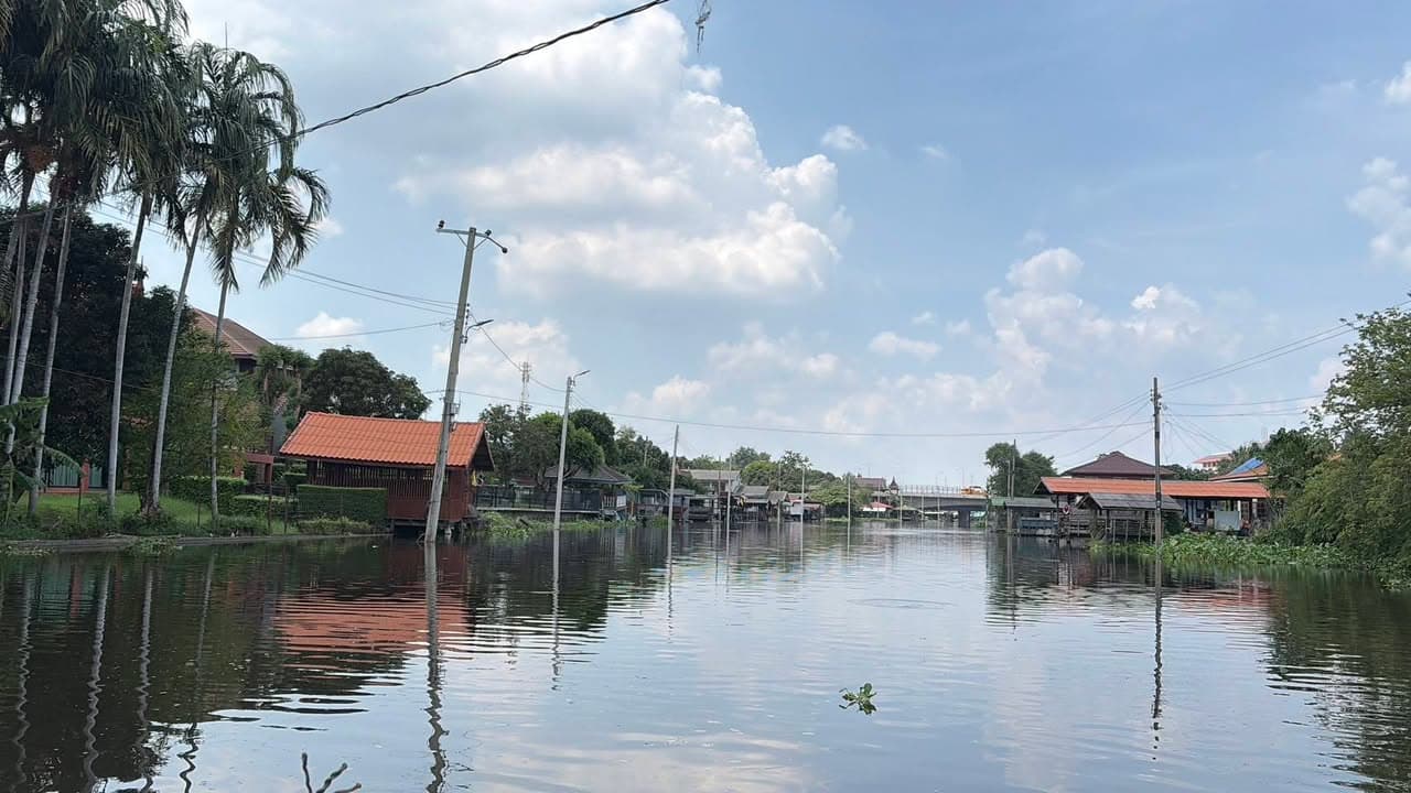 งานป้องกันและบรรเทาสาธารณภัยลงพื้นที่ตรวจระดับน้ำในพื้นที่ ภาพที่ 8