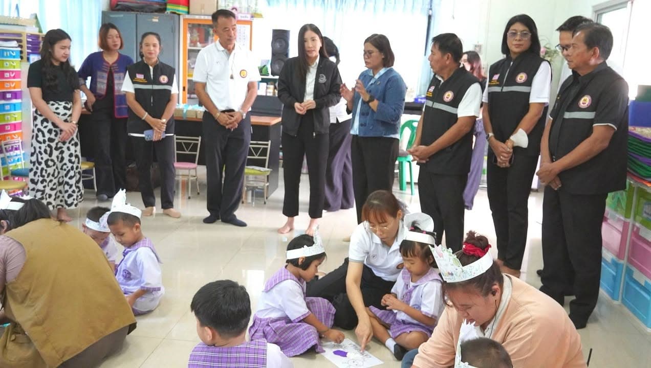 กองทุนพัฒนาเด็กชนบทในพระราชูปถัมภ์ฯ จังหวัดนนทบุรี ลงพื้นที่ตรวจเยี่ยมเด็กเล็ก ณ ศูนย์พัฒนาเด็กเล็กวัดบางรักน้อย ภาพที่ 6