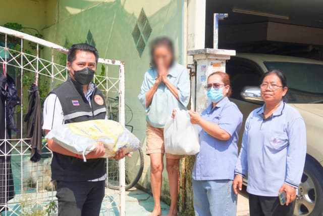 📢 ลงพื้นที่มอบวัสดุอุปกรณ์ที่จำเป็นสำหรับผู้ที่มีภาวะพึ่งพิงในตำบล📢 ภาพที่ 7