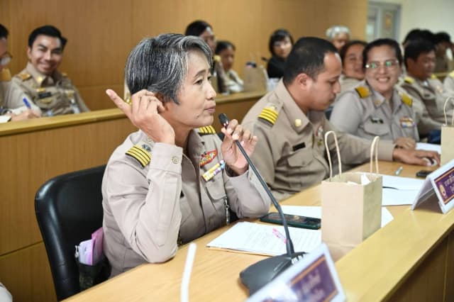 การประชุมสภาเทศบาลเมืองบางรักน้อย สมัยสามัญ สมัยที่ 1 ครั้งที่ 2 ประจำปี 2569 ภาพที่ 12