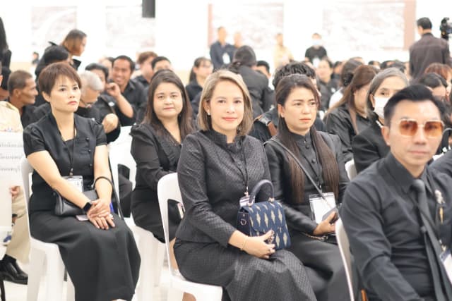 เทศบาลเมืองบางรักน้อย รวมใจน้อมรำลึกในพระมหากรุณาธิคุณ ภาพที่ 24