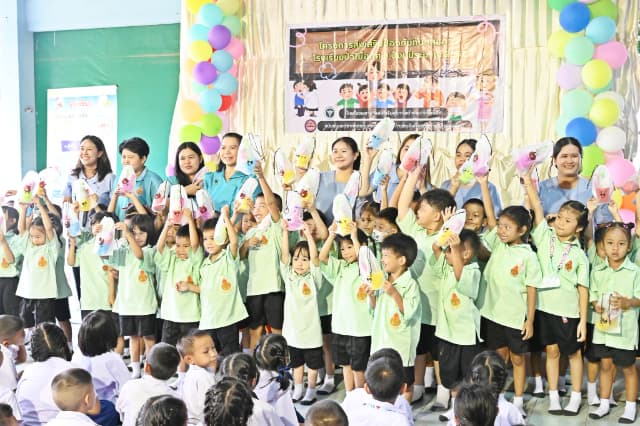 โครงการส่งเสริมป้องกันทันตสุขภาพ ภาพที่ 16