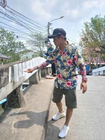 จิตอาสาทาสีสะพานในตำบลบางรักน้อย ภาพที่ 7