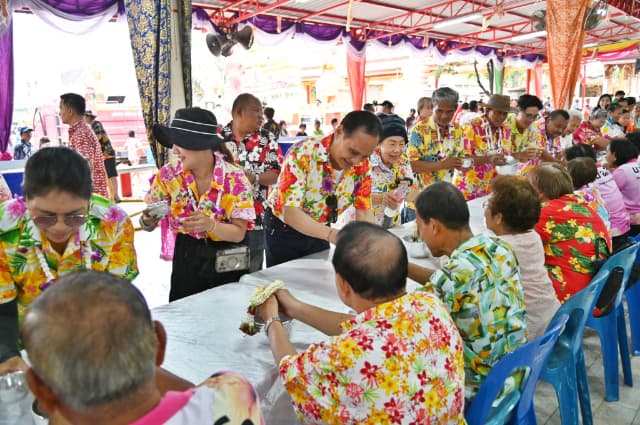 โครงการจัดงานสืบสานประเพณีสงกรานต์ วันครอบครัว และวันผู้สูงอายุ ประจำปี 2568 ภาพที่ 4