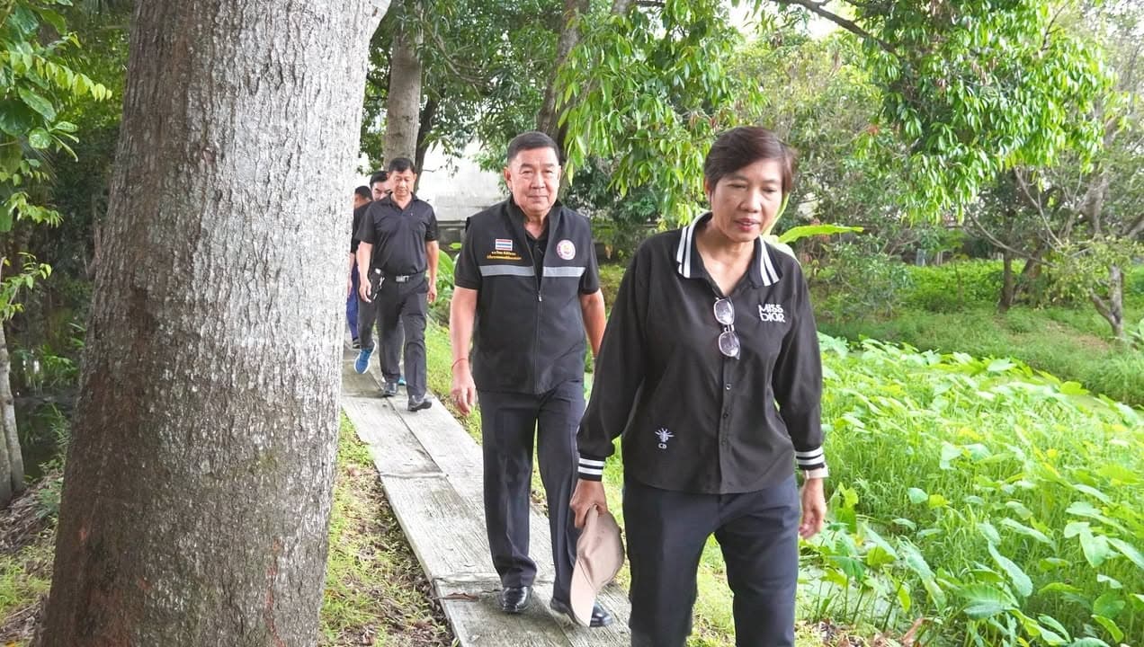 เทศบาลเมืองบางรักน้อยให้ความช่วยเหลือผู้ประสบวาตภัยในพื้นที่ ภาพที่ 5