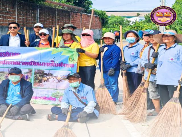 โครงการรณรงค์ส่งเสริมเพื่อรักษาสภาพแวดล้อมภายในตำบล ภาพที่ 2
