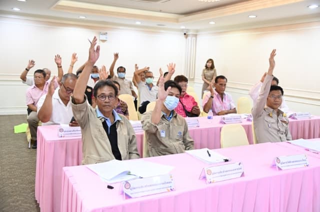 ประชุมคณะกรรมการพัฒนาท้องถิ่นองค์การบริหารส่วนตำบลบางรักน้อย และสัดส่วนประชาคมท้องถิ่น (ระดับตำบล) ภาพที่ 6