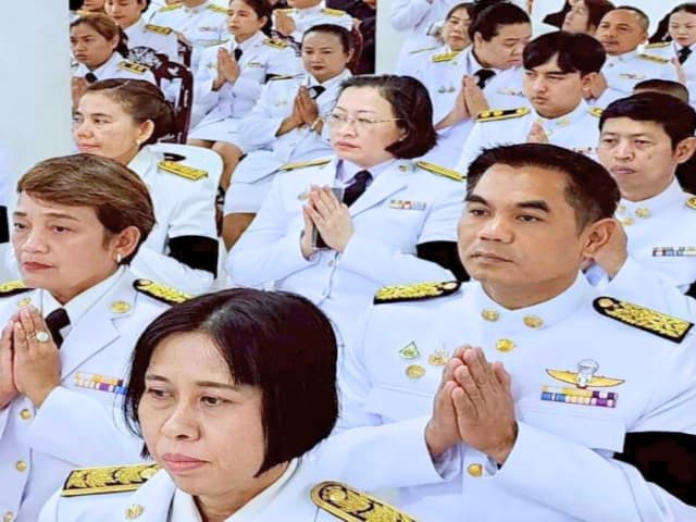 ร่วมพิธีบำเพ็ญกุศลสัตตมวาร ๗ วัน เพื่ออุทิศถวายเป็นพระราชกุศลแด่ สมเด็จพระนางเจ้าสิริกิติ์ พระบรมราชินีนาถ พระบรมราชชนนีพันปีหลวง ภาพที่ 8