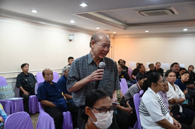 การประชุมประชาคมท้องถิ่น (ระดับชุมชน) เพื่อการจัดทำแผนพัฒนาท้องถิ่น ของเทศบาลเมืองบางรักน้อย ครั้งที่ 3/2569 หมู่ที่ 4,5 ภาพที่ 23
