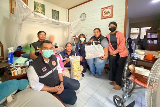 📢 ลงพื้นที่มอบวัสดุอุปกรณ์ที่จำเป็นสำหรับผู้ที่มีภาวะพึ่งพิงในตำบล📢 ภาพที่ 17