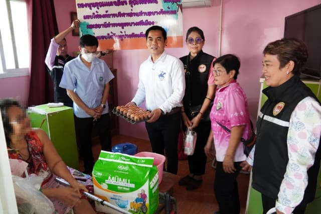 กิจกรรมสนับสนุนผ้าอ้อมผู้ใหญ่ ประจำปี 2567 ในตำบลบางรักน้อย ภาพที่ 5
