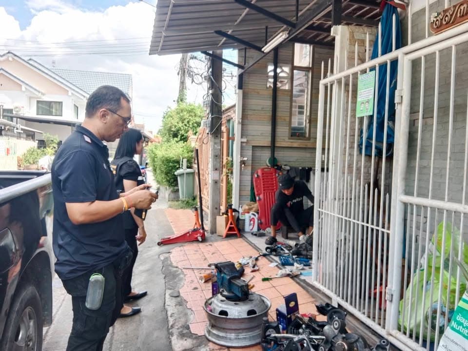 เทศบาลเมืองบางรักน้อยลงพื้นที่ตรวจสอบเรื่องร้องเรียน กรณีเสียงดังรบกวนประชาชน ภาพที่ 3