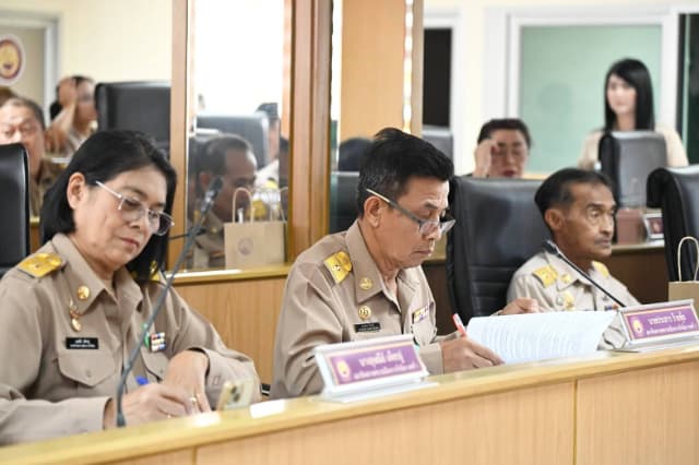 การประชุมสภาเทศบาลเมืองบางรักน้อย สมัยสามัญ สมัยที่ 1 ครั้งที่ 2 ประจำปี 2569 ภาพที่ 28