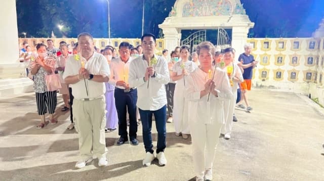 กิจกรรมสวดมนต์ทางพิธีทางศาสนา และร่วมเวียนเทียน เนื่องในวันอาสาฬหบูชา ประจำปี 2567 ภาพที่ 2