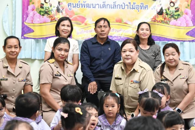 พิธีไหว้ครู ประจำปีการศึกษา 2569 ศูนย์พัฒนาเด็กเล็กในสังกัดเทศบาลเมืองบางรักน้อย ภาพที่ 9