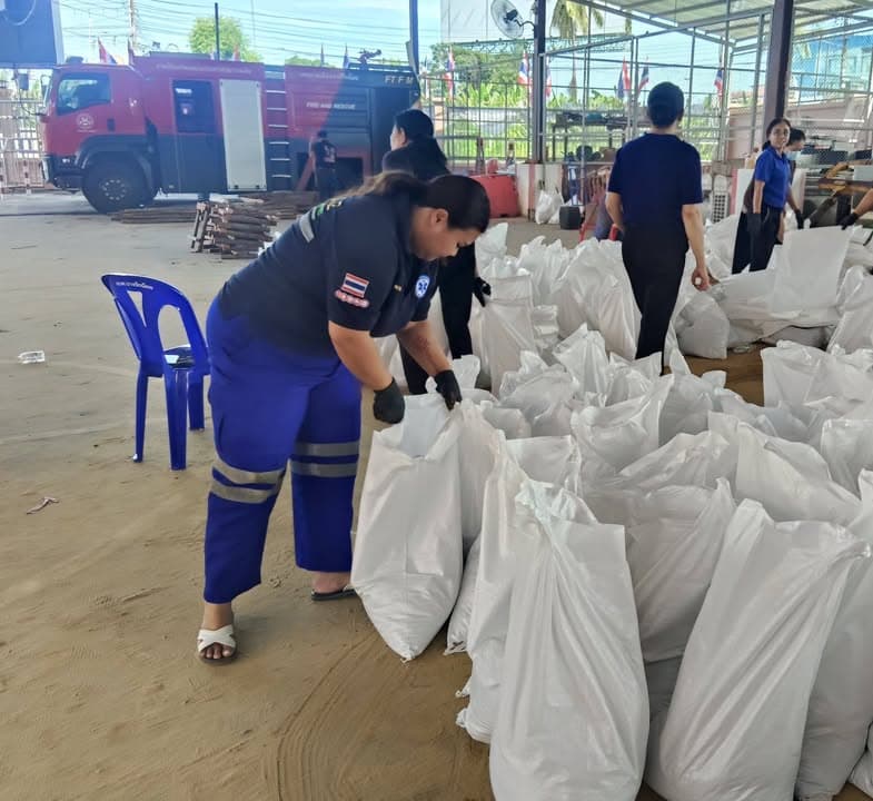 บางรักน้อย เราไม่ทิ้งกัน ภาพที่ 7