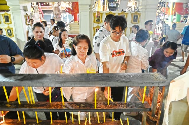 โครงการสืบสานประเพณีแห่เทียน และสวดมนต์ปฏิบัติธรรม เนื่องในวันเข้าพรรษาและวันอาสาฬหบูชา ประจำปี 2568 ภาพที่ 19