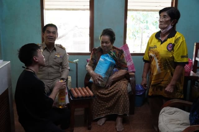 กิจกรรมสนับสนุนผ้าอ้อมผู้ใหญ่ ประจำปี 2567 ในตำบลบางรักน้อย ภาพที่ 3