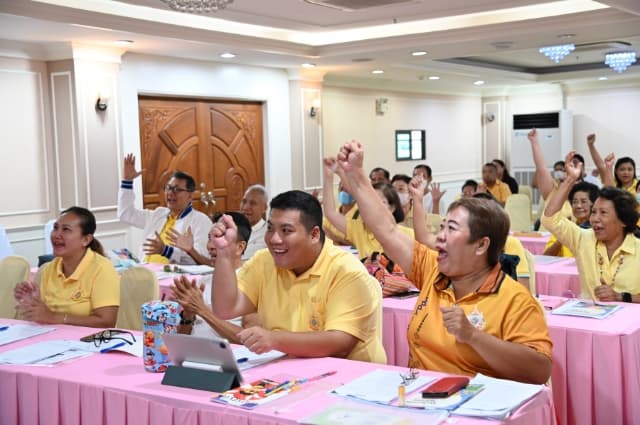 โครงการอบรมจัดทำแผนสุขภาพชุมชนตำบลบางรักน้อย ประจำปีงบประมาณ 2567 ภาพที่ 4