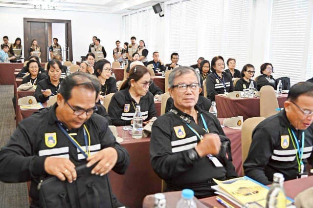 โครงการฝึกอบรมและทบทวนอาสาสมัครป้องกันภัยฝ่ายพลเรือน(อปพร)ประจำปี 2568 ภาพที่ 37