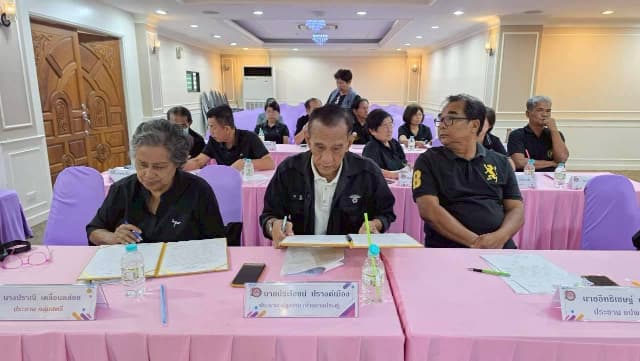 ร่วมทำบันทึกข้อตกลง การประชุมประชาคมการจัดทำแผนพัฒนาท้องถิ่นในเขตพื้นที่ตำบลบางรักน้อยพ.ศ.2571- 2575 ภาพที่ 10