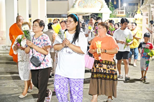 โครงการสืบสานประเพณีแห่เทียน และสวดมนต์ปฏิบัติธรรม เนื่องในวันเข้าพรรษาและวันอาสาฬหบูชา ประจำปี 2568 ภาพที่ 21