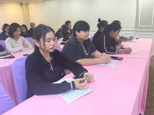สำนักงาน ป.ป.ช. ประจำจังหวัดนนทบุรีลงพื้นที่เพื่อจัดเก็บข้อมูลตามแบบวัดการรับรู้ ผู้มีส่วนได้ส่วนเสียภายใน (Internal Integrity and Transparency Assessment : IIT) ภาพที่ 8
