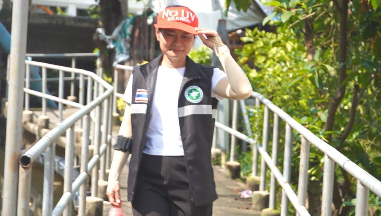 เทศบาลเมืองบางรักน้อยลงพื้นที่มอบเวชภัณฑ์และยารักษาโรคแก่ประชาชน ภาพที่ 23
