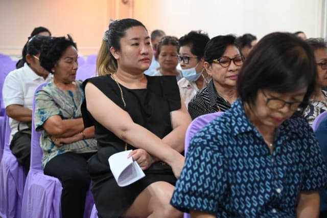 การประชุมประชาคมท้องถิ่น (ระดับชุมชน) เพื่อการจัดทำแผนพัฒนาท้องถิ่น ของเทศบาลเมืองบางรักน้อย ครั้งที่ 2/2569 หมู่ที่ 3 ภาพที่ 17