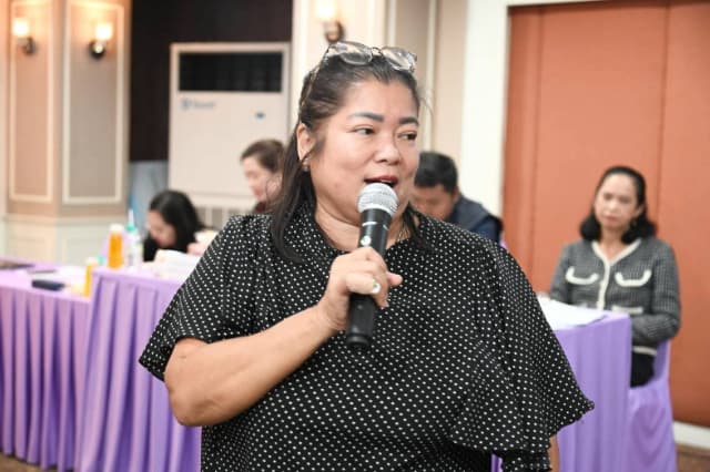 การประชุมประชาคมท้องถิ่น (ระดับชุมชน) เพื่อการจัดทำแผนพัฒนาท้องถิ่น ของเทศบาลเมืองบางรักน้อย ครั้งที่ 2/2569 หมู่ที่ 3 ภาพที่ 7