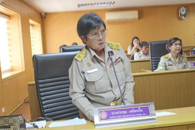 การประชุมสภาองค์การบริหารส่วนตำบลบางรักน้อย สมัยวิสามัญ สมัยที่ 1 ครั้งที่ 1 ประจำปี พ.ศ.2567 ภาพที่ 5