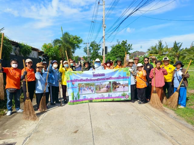 โครงการรณรงค์ส่งเสริมเพื่อรักษาสภาพแวดล้อมภายในตำบลและปรับปรุงภูมิทัศน์ บริเวณ ซอย 8 บางรักน้อย ภาพที่ 2
