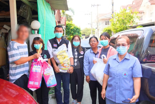 📢 ลงพื้นที่มอบวัสดุอุปกรณ์ที่จำเป็นสำหรับผู้ที่มีภาวะพึ่งพิงในตำบล📢 ภาพที่ 14